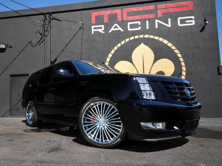  Cadillac Escalade by MCP Racing 2010 года  (фото 4 из 6)